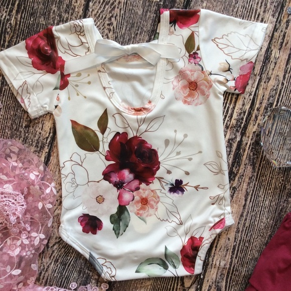 Boutique Baby Girls Leo & Skirt Set - Picture 3 of 4